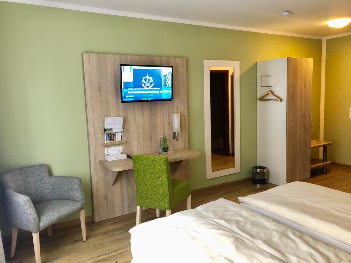 Hotel Zur Kanone 타우텐하인 외부 사진
